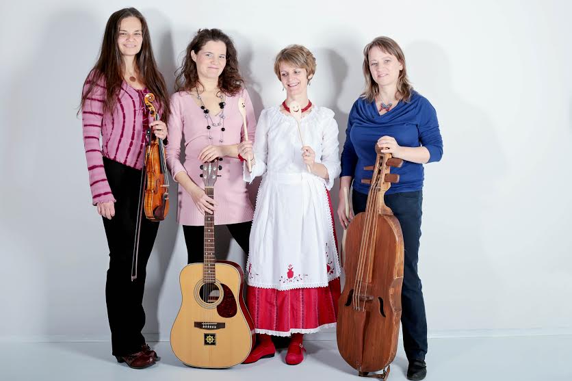 Muzsikáló Mesebeszéd Társulat